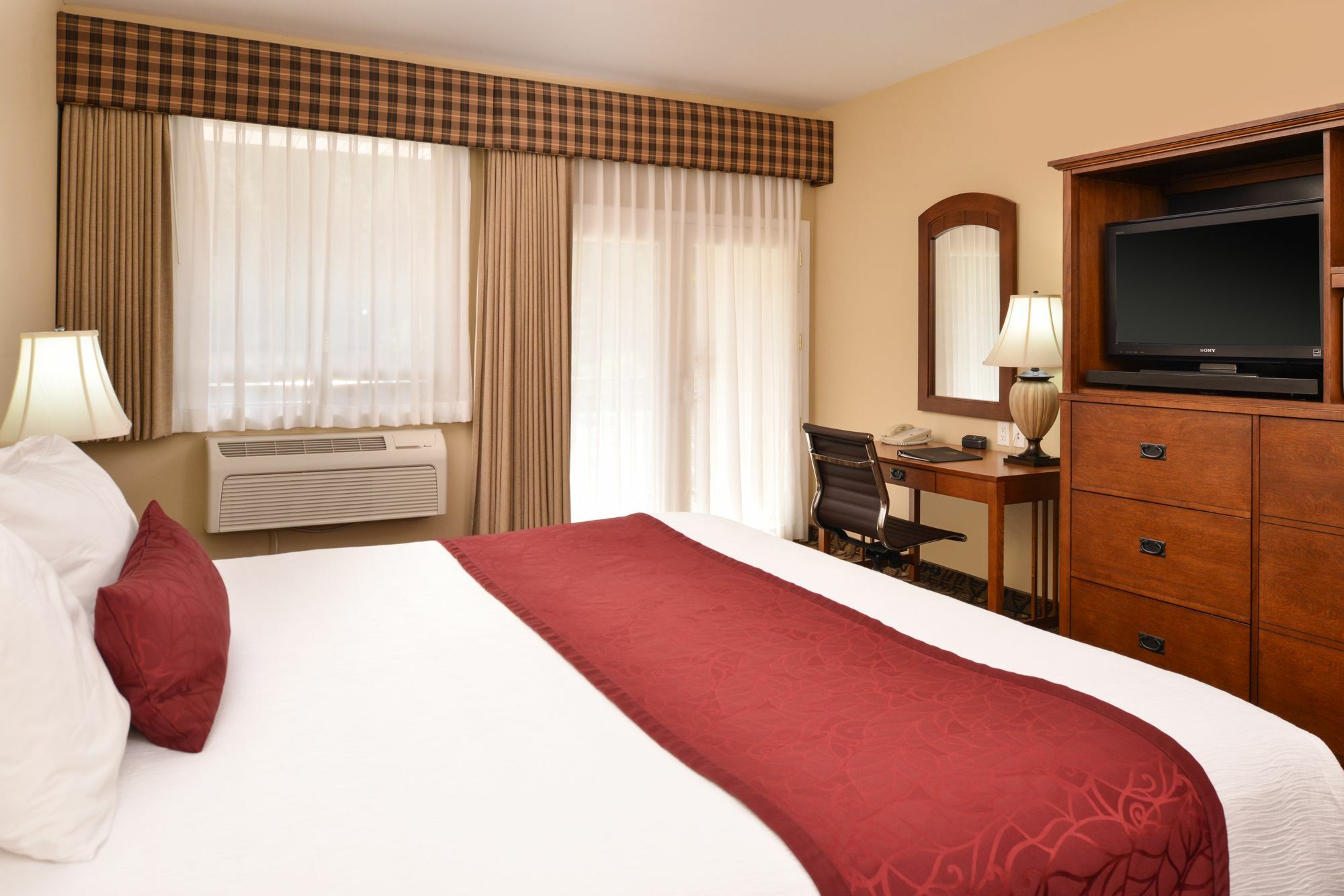 Best Western Lodge At River'S Edge Orofino Экстерьер фото